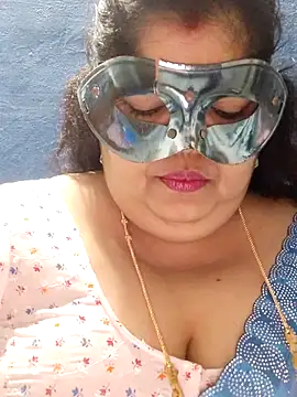 Snapshot of tamilthanushri chatting on 02.01.26 tamilthanushri online show from 02.01.26