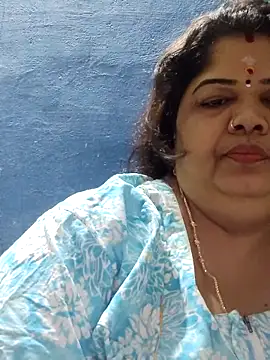 Snapshot of tamilthanushri chatting on 02.05.26 tamilthanushri online show from 02.05.26