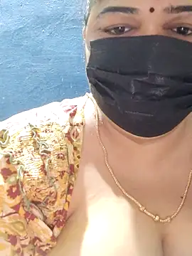 Snapshot of tamilthanushri chatting on 02.28.26 tamilthanushri online show from 02.28.26