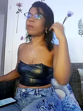 ivonjoness online show from 12.01.25