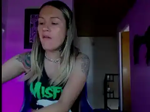 kim jeins11 online show from 12.08.24