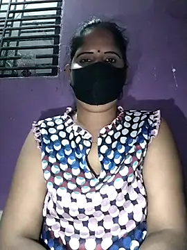 Snapshot of Koyel-Sen chatting on 02.15.25 Koyel-Sen online show from 02.15.25