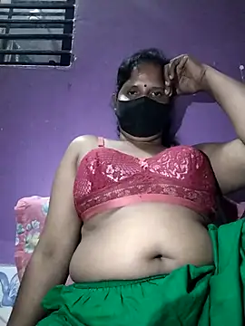 Snapshot of Koyel-Sen chatting on 03.13.25 Koyel-Sen online show from 03.13.25