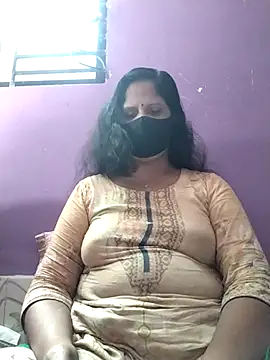 Snapshot of Koyel-Sen chatting on 03.21.25 Koyel-Sen online show from 03.21.25