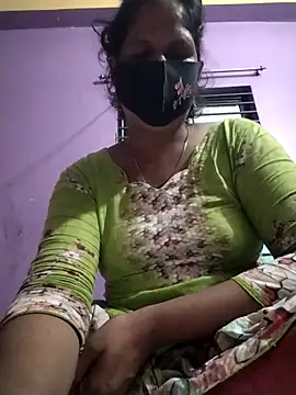 Snapshot of Koyel-Sen chatting on 10.14.25 Koyel-Sen online show from 10.14.25