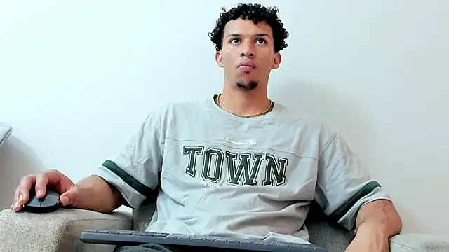 Snapshot of Dominick_star chatting on 01.16.25 Dominick star online show from 01.16.25