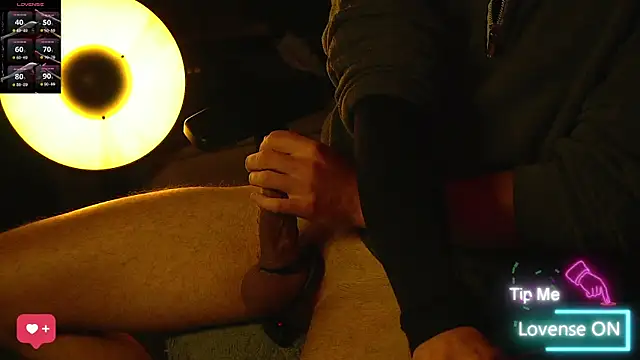 Snapshot of coupleofficial chatting on 04.02.26 coupleofficial online show from 04.02.26