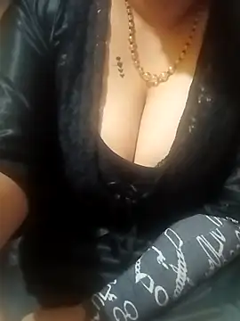 MONA DARLING31 online show from 02.17.25