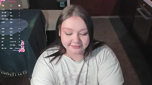 LilyBelll online show from 02.06.26