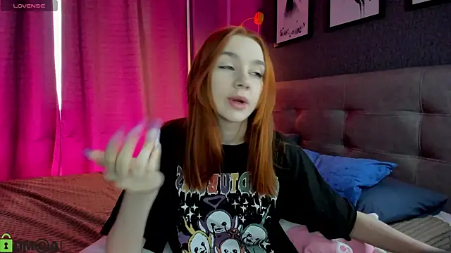 Lesi Moonie01 online show from 04.03.26