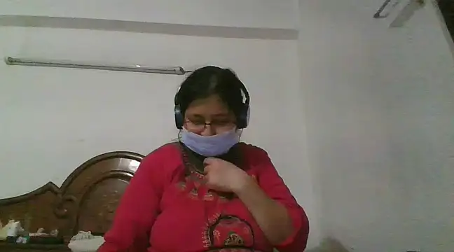 cutiecatty21 online show from 03.20.25