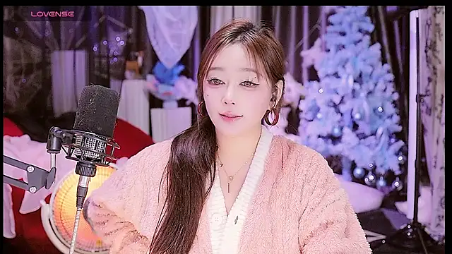 Snapshot of Missy_Nana21 chatting on 01.04.25 Missy Nana21 online show from 01.04.25