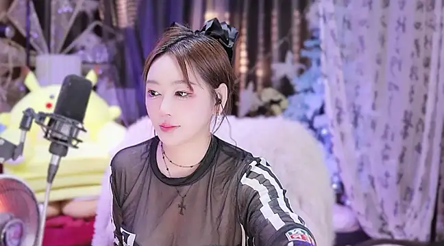 Snapshot of Missy_Nana21 chatting on 01.19.25 Missy Nana21 online show from 01.19.25