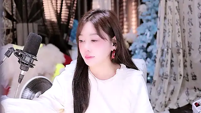 Snapshot of Missy_Nana21 chatting on 03.21.25 Missy Nana21 online show from 03.21.25