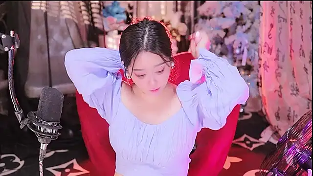 Snapshot of Missy_Nana21 chatting on 10.05.25 Missy Nana21 online show from 10.05.25