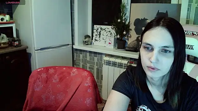 Snapshot of BlackHe4rts_ chatting on 01.29.25 BlackHe4rts online show from 01.29.25
