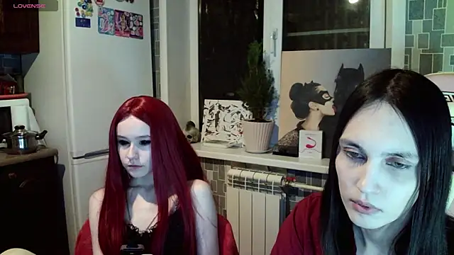 Snapshot of BlackHe4rts_ chatting on 02.21.25 BlackHe4rts online show from 02.21.25