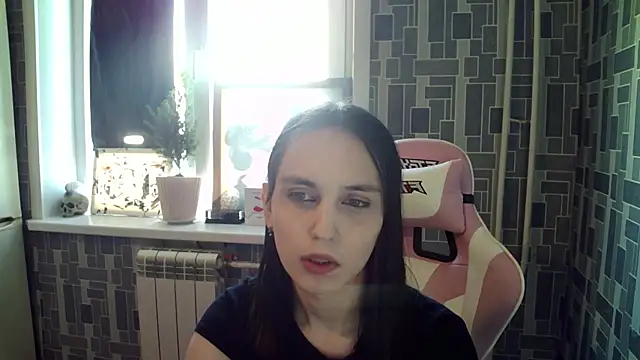 Snapshot of BlackHe4rts_ chatting on 03.12.25 BlackHe4rts online show from 03.12.25