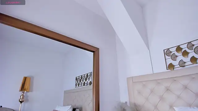  chloe adams online show from 02.07.25