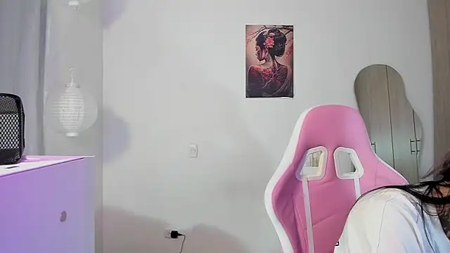 HollyHudsonn online show from 03.12.25