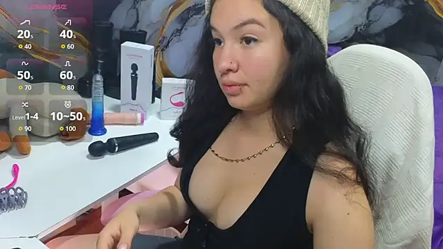 lilimini032 online show from 11.25.25