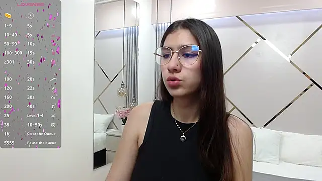 Lita Rogers online show from 01.03.25