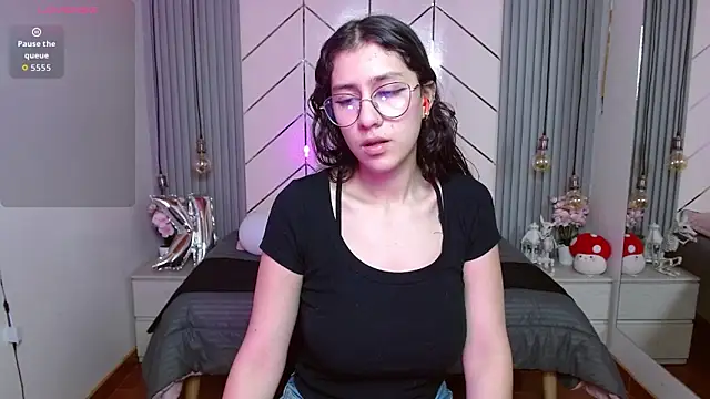 Lita Rogers online show from 11.12.25