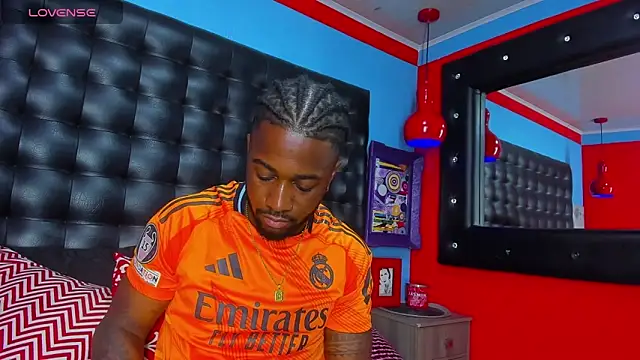 Drake Nassir4 online show from 02.13.25