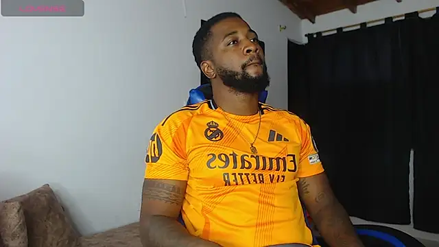 Snapshot of Drake_Nassir4 chatting on 05.28.26 Drake Nassir4 online show from 05.28.26