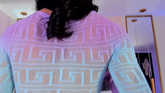 GabyPetit online show from 11.19.25