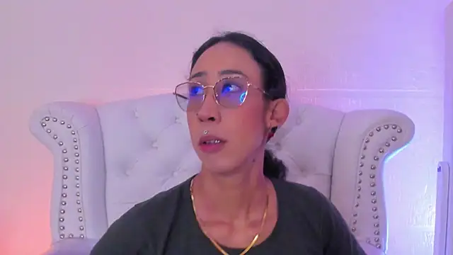 GabyPetit online show from 02.28.26