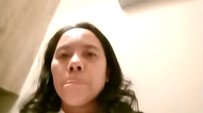 Snapshot of doggiepossession chatting on 02.11.25 doggiepossession online show from 02.11.25