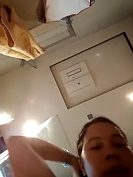 Snapshot of doggiepossession chatting on 09.15.25 doggiepossession online show from 09.15.25