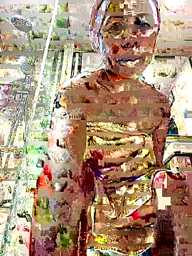 Snapshot of doggiepossession chatting on 11.04.25 doggiepossession online show from 11.04.25