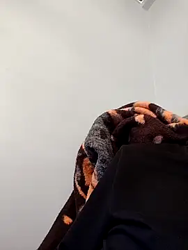 Snapshot of Niyakskhon06bejaia chatting on 02.13.26 Niyakskhon06bejaia online show from 02.13.26