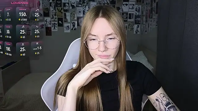 littlevildevil online show from 02.15.26