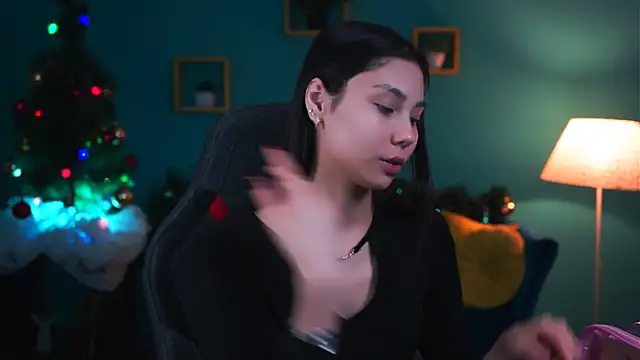 LittleSally   online show from 12.12.24