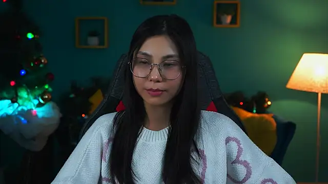 LittleSally   online show from 12.12.24