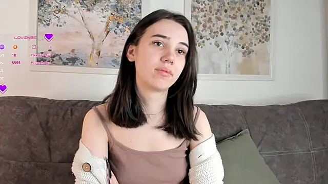 Snapshot of GillianDowdey chatting on 01.31.25 GillianDowdey online show from 01.31.25