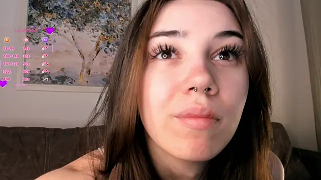 Snapshot of GillianDowdey chatting on 02.25.25 GillianDowdey online show from 02.25.25