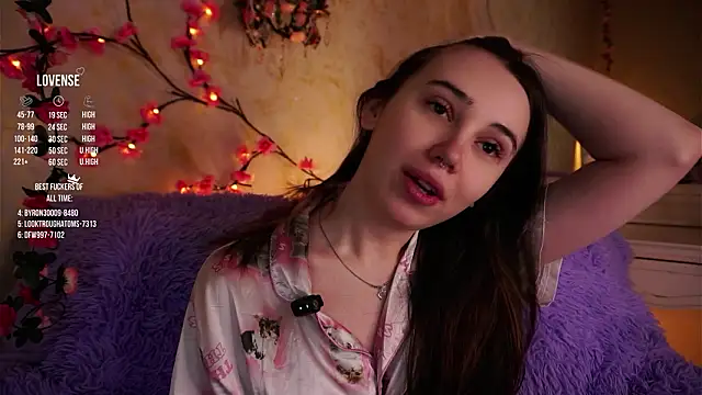 Snapshot of GillianDowdey chatting on 01.17.26 GillianDowdey online show from 01.17.26