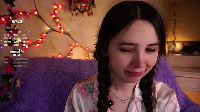 Snapshot of GillianDowdey chatting on 01.19.26 GillianDowdey online show from 01.19.26