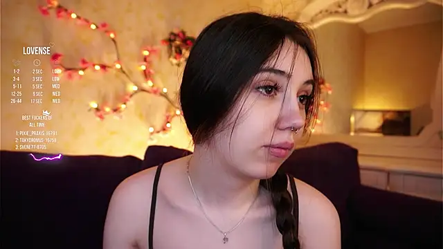 Snapshot of GillianDowdey chatting on 02.07.26 GillianDowdey online show from 02.07.26