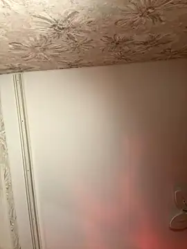 Snapshot of saint_cat25 chatting on 11.20.25 saint cat25 online show from 11.20.25