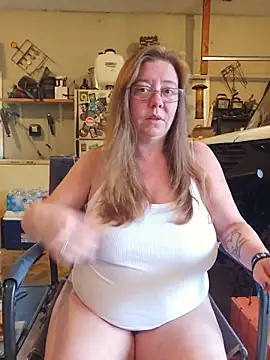 MsShelby40 online show from 06.10.26