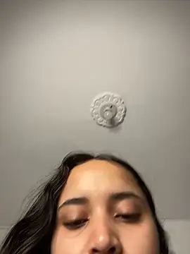 MollySanders    online show from 12.29.24