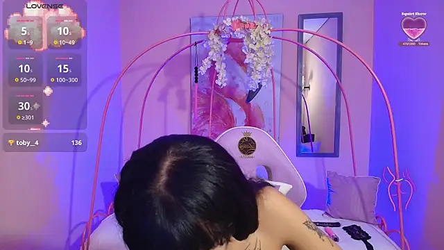 Violetta Suky online show from 03.17.25