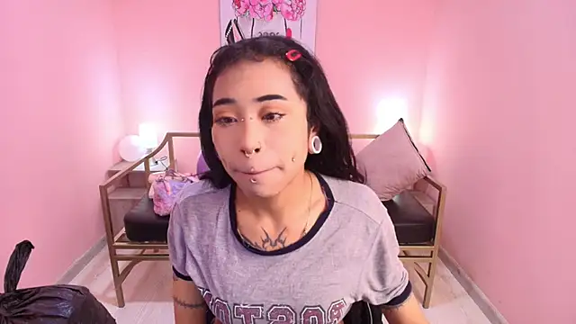 Violetta Suky online show from 11.02.25