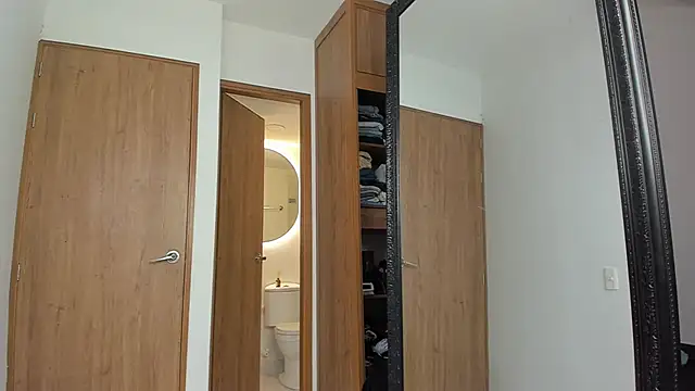 smit hot sr online show from 11.05.25