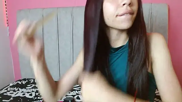 Snapshot of monicahotsex303av chatting on 12.12.24 monicahotsex303av online show from 12.12.24